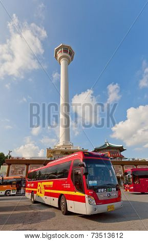Excursion Buses Near Busan Tower In Busan, Korea
