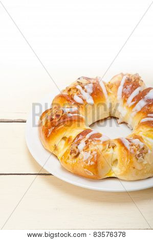 Sweet Bread Donut Cake
