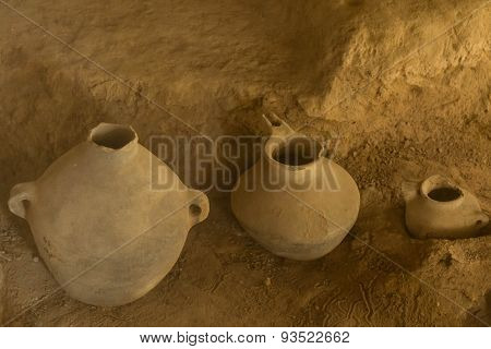 iron age pots