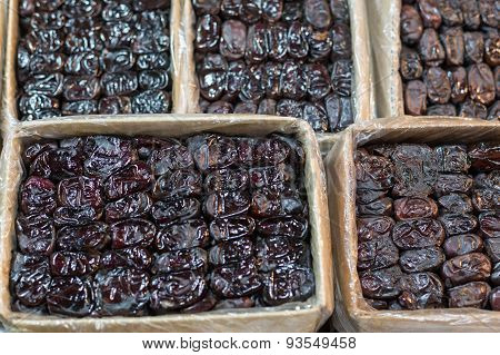 fresh dates