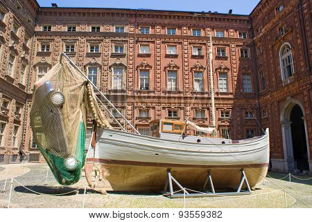 Carignano Palace, Turin