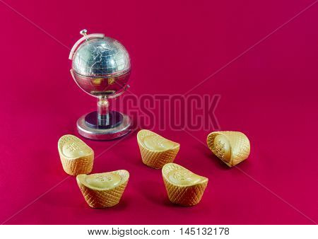 Globe golden Gold ingot Chinese red background