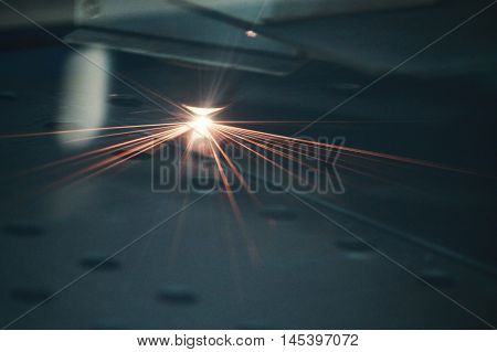 Laser cut Procces enginering machine plat metal