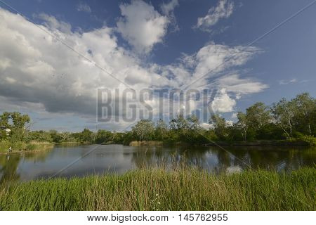 The regional center of Novomoskovsk district. The city is situated mainly on the right bank of the Samara River, a left tributary of the Dnieper River, 27 km from the city Dnieper. The population of just over 70 thousand. People.