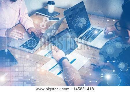 Global Connection Virtual Icon Diagram Interface Marketing Reserch.Business Team Brainstorming Meeting.Coworkers Startup Project.People Making Great Work Decisions.Electronic Gadgets Graph Screen