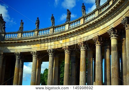 parallel coloumns as part of castle sancoussi in Potsdam during sunshine