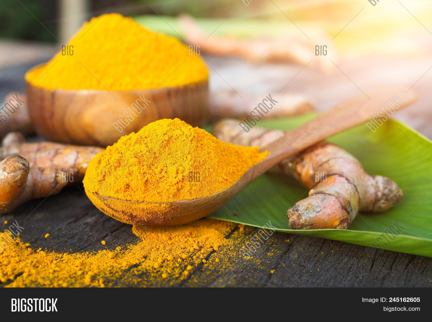 куркумин специя. куркума длинная (curcuma longa. куркума пряность. карри и куркума фото. куркума пряность.