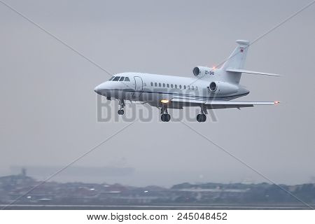 Airplane Landing To Airport