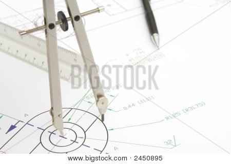 컴퍼스로 원 그리기