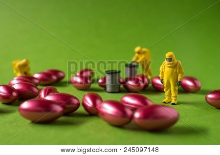 Miniature Hazmat Team Inspects Hazardous Pain Killer Pills