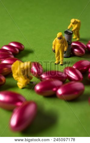 Miniature Hazmat Team Inspects Hazardous Pain Killer Pills