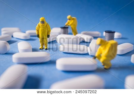Miniature Hazmat Team Inspects Hazardous Pain Killer Pills