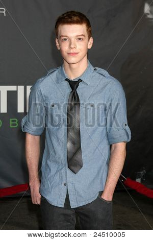 LOS ANGELES - 20 de outubro: Cameron Monaghan chegando ao 