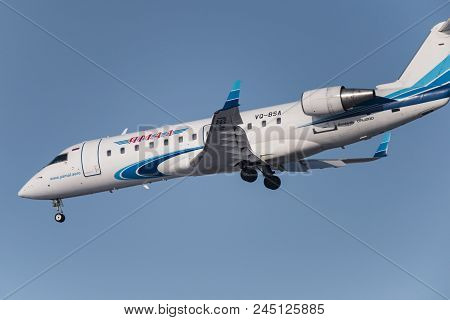 Bombardier Crj-200Er Vq-bsa Airline Yamal