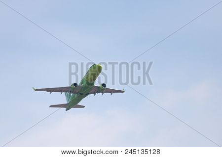 Embraer 170-100Su Vq-bys S7 Airlines