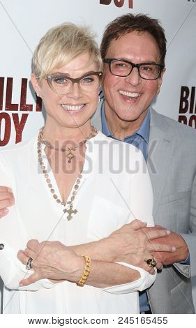 LOS ANGELES - JUN 12:  Kim Johnston Ulrich, Robert J Ulrich at the 