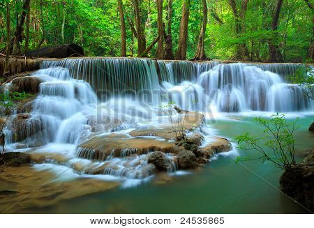 Cascata di Deep Forest, Kanchanaburi, Thailandia