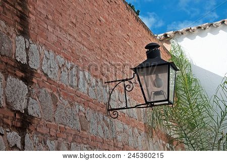 Pueblo Espanol Historic Architecture Details