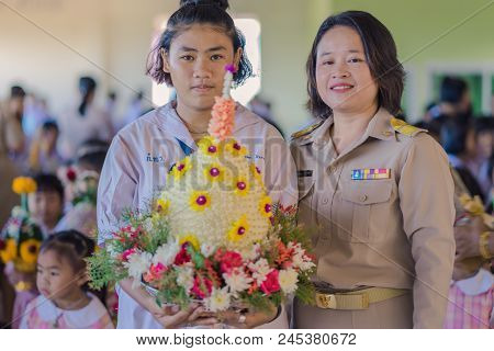 Kanchanaburi Thailand - June 14 : Unidentified Students Decorate Pedestal Tray And Flower For Give T