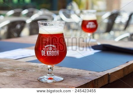 Neerijse, Belgium - September 05, 2014: Tasting Original Beer Of The De Kroon Brand In Same Name Res