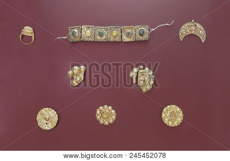 Jaen, Spain - December 29th, 2017: Caliphal Treasure Of Charilla At Jaen Museum. Al Andalus