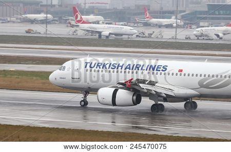 Airplane Landing To Airport