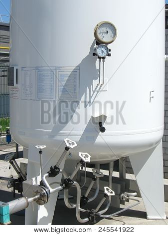 A Large Steel Vessel For The Cryogenic And Chemical Industry, Container For Carbon Dioxide Co2 And O