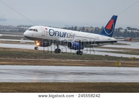 Airplane Landing To Airport