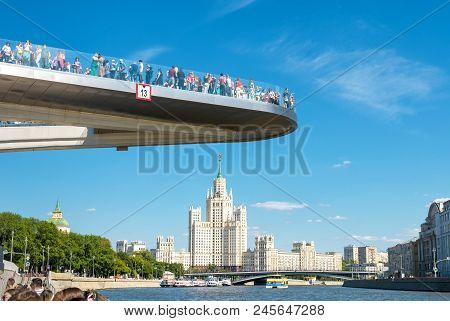 Moscow - June 16, 2018: Floating Bridge In Zaryadye Park In Moscow Centre, Russia. Zaryadye Is One O