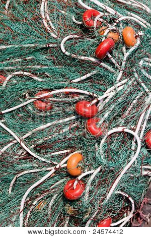 Balık ağları ve mücadele profesyonel Akdeniz fisherboat için şamandıralar