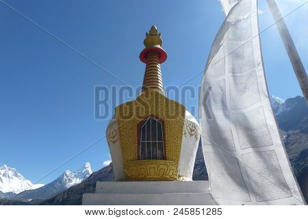 Stupa With A White Flag, Namche Bazaar, Everest Base Camp Trek, Nepal