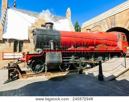 Orlando, Florida, Usa - May 09, 2018: The Hogwarts Express At The Wizarding World Of Harry Potter In