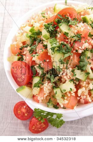 insalata fresco cous cous con verdure