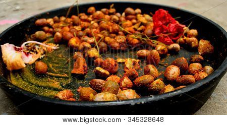 Supari In The Pooja Of Praise In The Indian