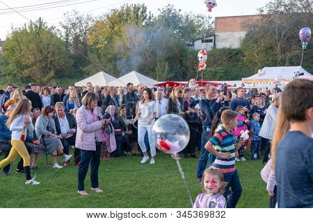 Crowd Of People At Nature Concert, 22, 09, 2019 Ukraine Kulikov, Many People Came To Watch A Concert