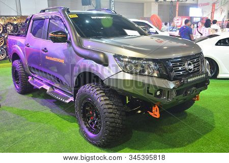 Pasay, Ph - Nov. 16: Nissan Navara Pick Up At Manila Auto Salon On November 16, 2019 In Smx Conventi