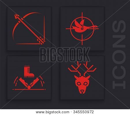 Set Deer Head With Antlers, Bow And Arrow In Quiver, Hunt On Duck With Crosshairs And Trap Hunting I