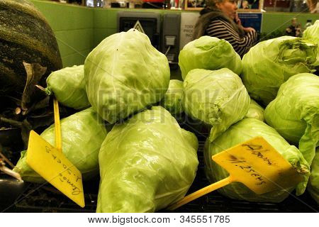 Oporto, Portugal- December 31, 2019: Lettuces For Sale At The Provisional Bolhao Market  In Oporto, 