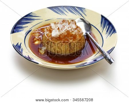 vietnamese flan, banh flan, vietnamese custard pudding 