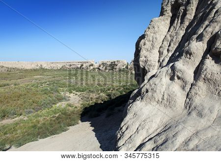 Wall Of Ancient Fortress Of Khorezm On The Kyzylkum Desert, Uzbekistan