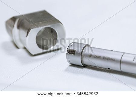 Calibration Bore Micrometer. Device For Accurate Measurement Of Hole Diameter.