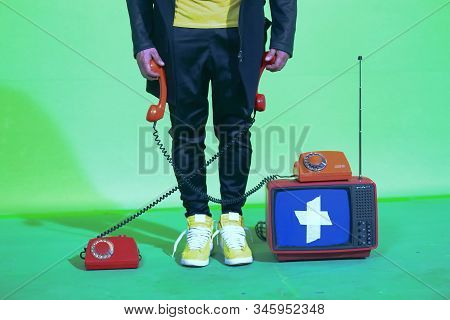 Tv Workshop Repair Old Appliances Retro Technics
