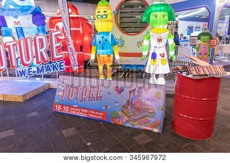 19 January, 2020 - The Street Ratchada, Bangkok , Thailand - Maker Bot Of Bangkok Maker Faire At Nig