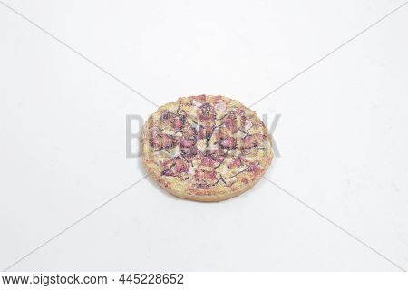 The Scale Of Ffood Figure Of Fresh Homemade Italian Pizza