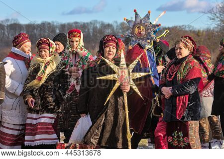 Kyiv, Ukraine - January 7, 2022: Ukrainians In National Costumes During The Celebration Of Orthodox 