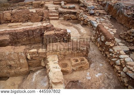 Two Large Buildings And Seven Smaller Around Them Were Investigated In The Quarter M In The Minoan P
