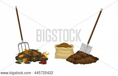 Organic Fertilizers For Gardening, Farming And Agriculture Industry Set. Humus And Manure Piles Vect