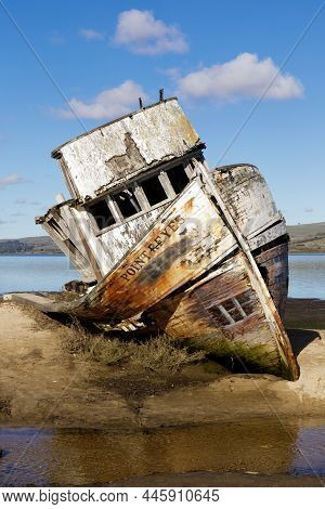 Inverness, California - January 8, 2022: The S.s. Point Reyes Is A Steamship That Crashed On A Sand 