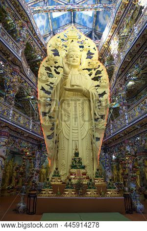 Dalat, Vietnam - December 27, 2015: Sculpture Of Bodhisattva Avalokiteshvara (goddess Of Mercy) Clos