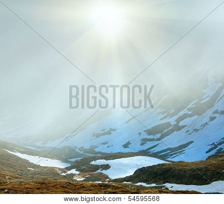 Evening Misty-sunshine Mountain View (timmelsjoch, Austria )
